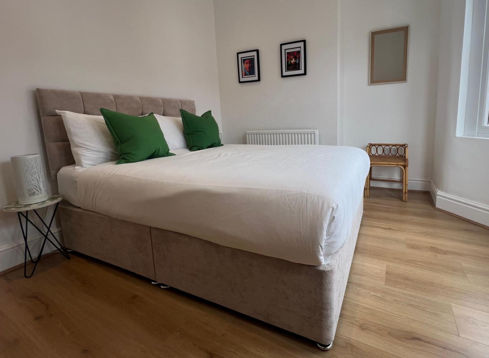2025 Award Winner Liverpool Cherry House - 4 Bedrooms Екстер'єр фото