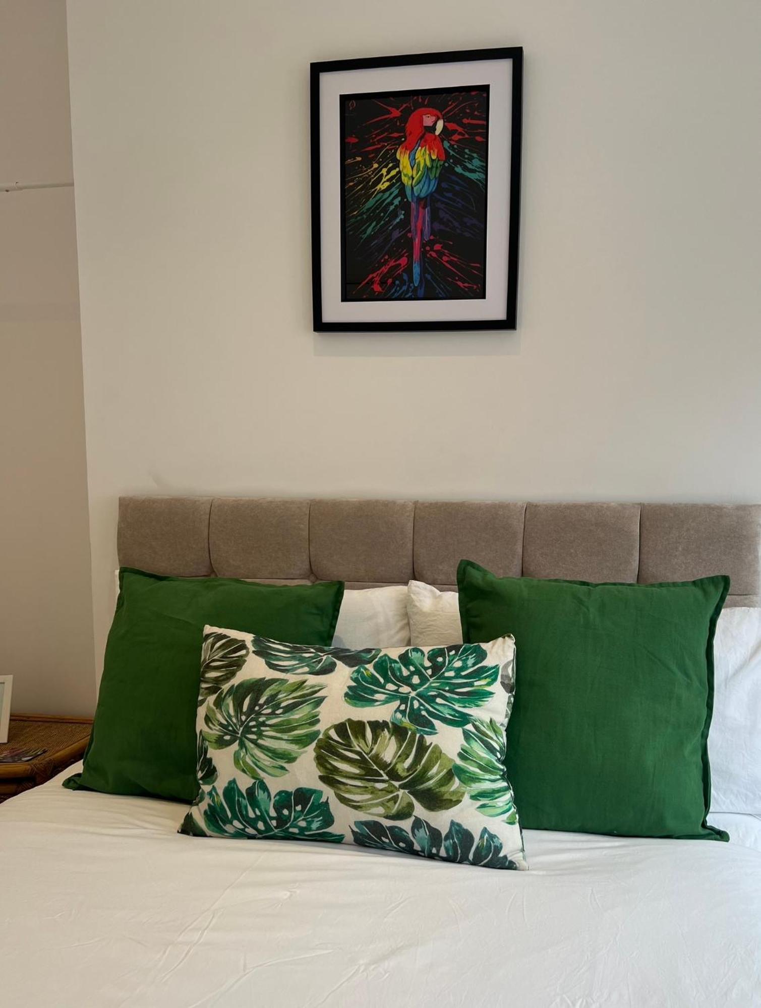 2025 Award Winner Liverpool Cherry House - 4 Bedrooms Екстер'єр фото