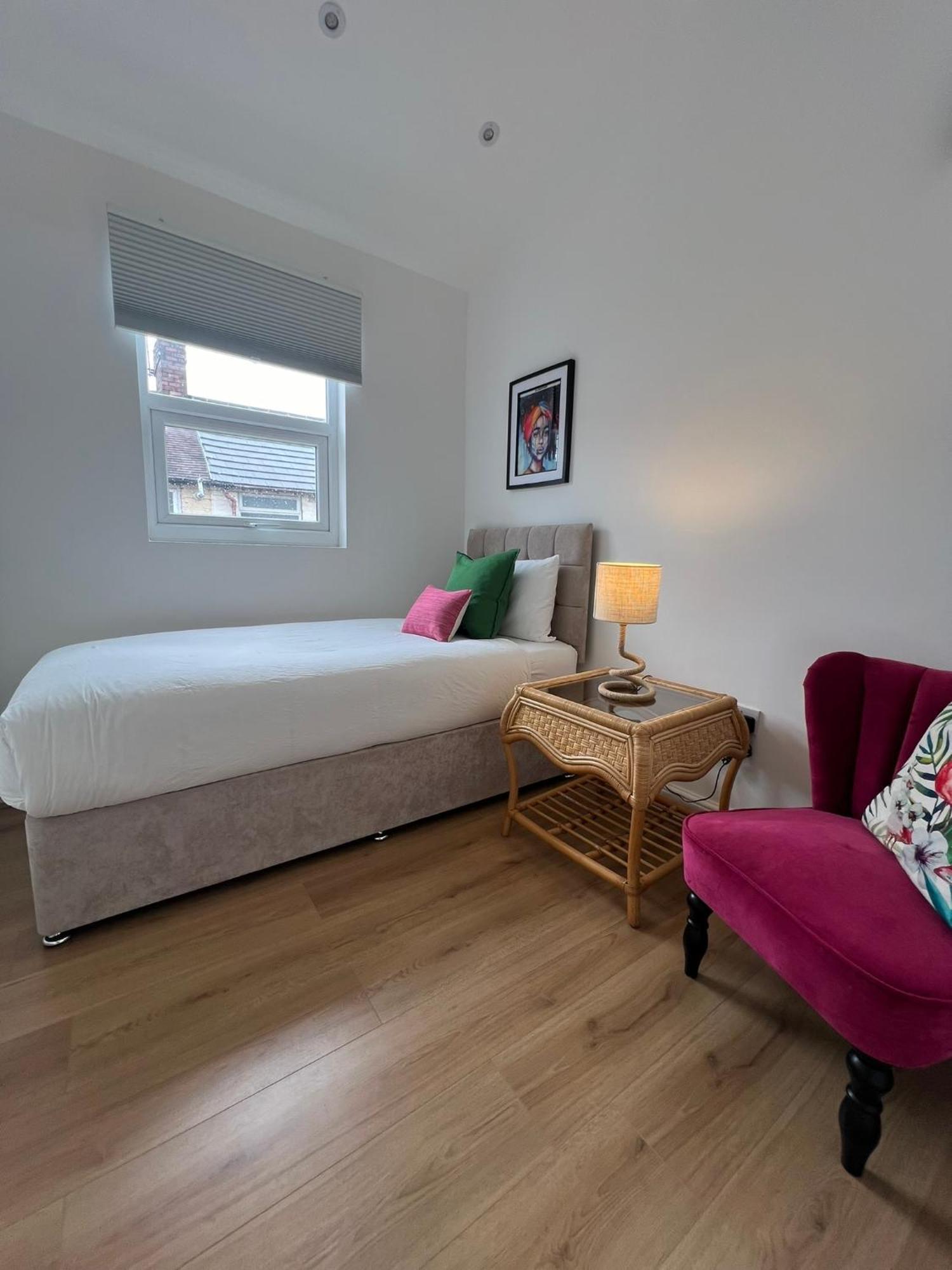 2025 Award Winner Liverpool Cherry House - 4 Bedrooms Екстер'єр фото