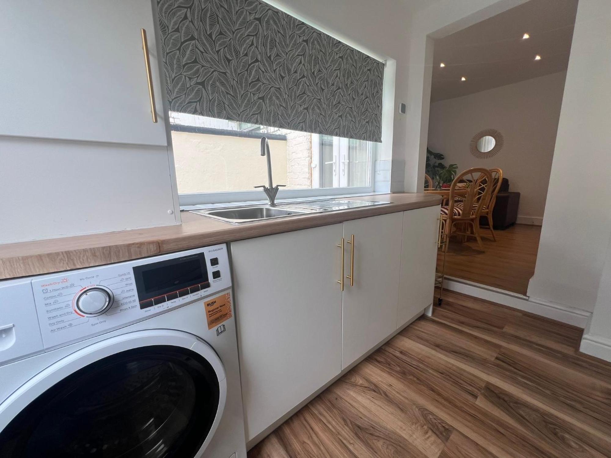 2025 Award Winner Liverpool Cherry House - 4 Bedrooms Екстер'єр фото